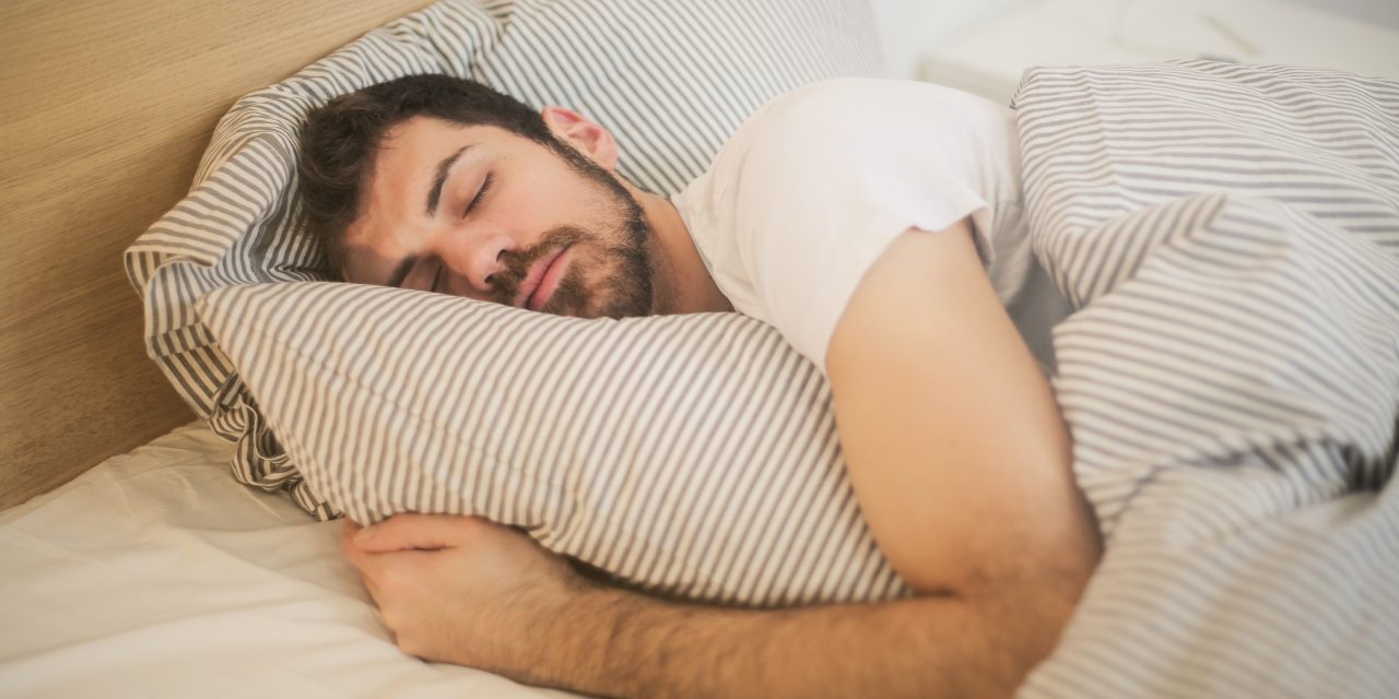 Estudo investiga como estresse gerado por privação de sono afeta a imunidade