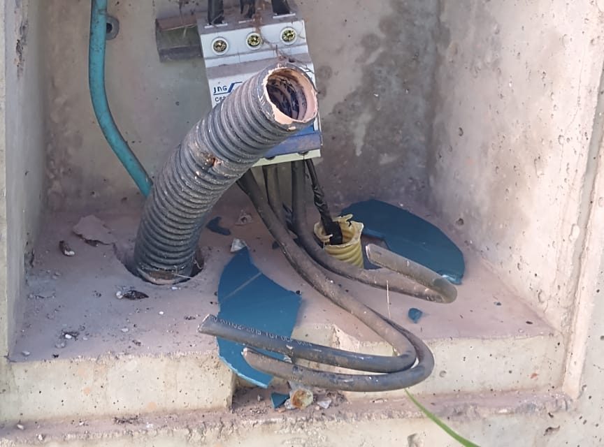 Furto de cabos e equipamentos no reservatório Popular 4 afeta abastecimento de água em seis bairros