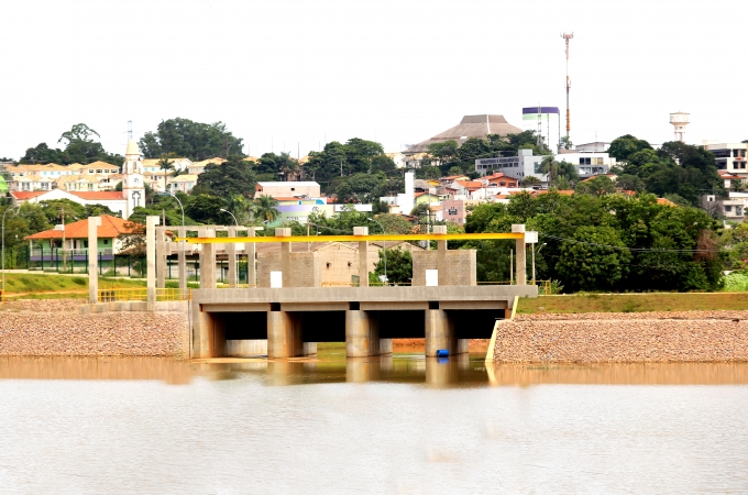 Novas bombas de água na Represa do Córrego Fetá são instaladas
