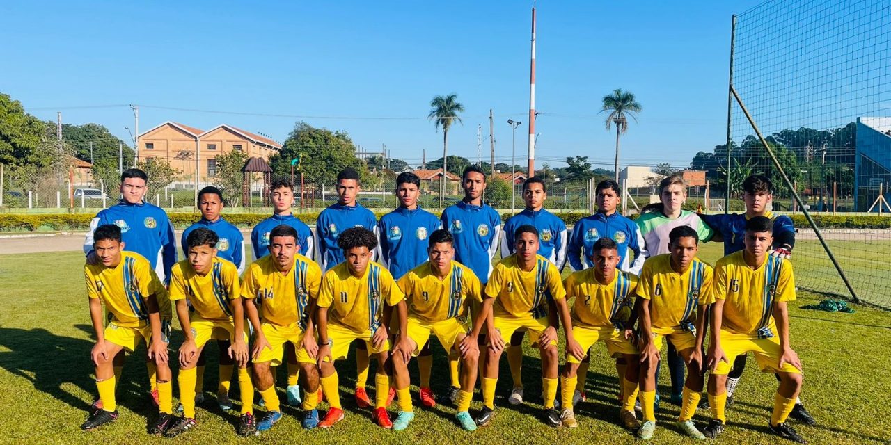 Esporte Louveira: Futebol masculino Sub-17 de Louveira lidera o Grupo B da Copa São Paulo de Futebol