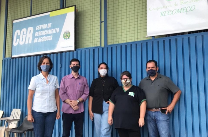 Cooperativa de Reciclagem de Louveira recebe visita de Secretário de Meio Ambiente de Vinhedo