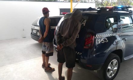 Homens são presos furtando fios de energia na Atílio Biscuola