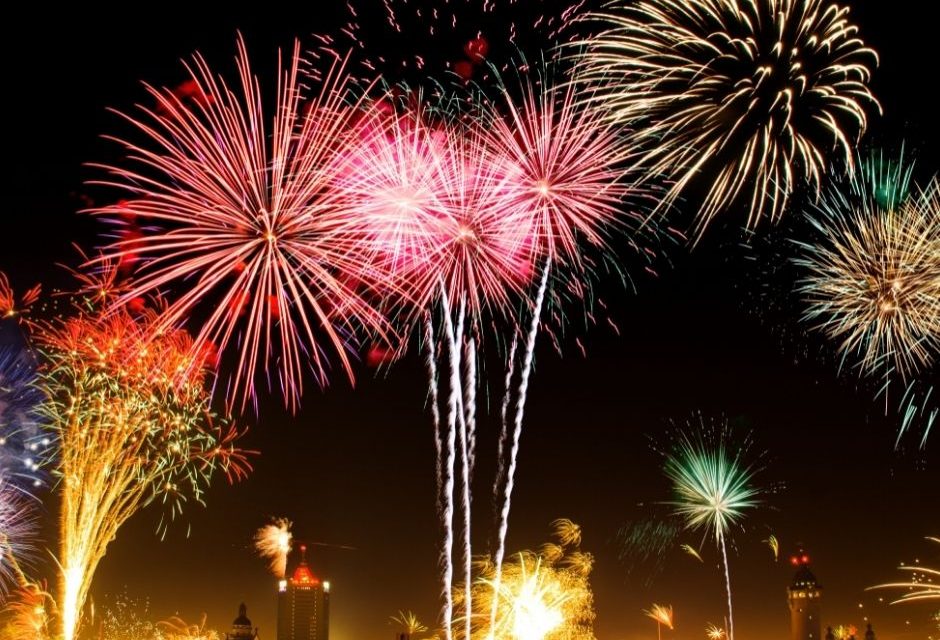 Fogos de artifício com efeitos sonoros estão proibidos em Louveira