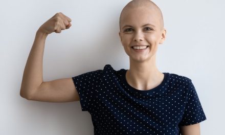 Mês de Combate ao Câncer:  Especialista orienta sobre prevenção e estimula diálogo sobre a doença