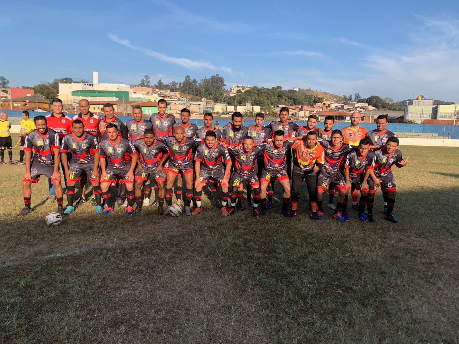 FUTEBOL - Rodada da Segunda Divisão do Amador tem seis jogos neste domingo  (17) em Louveira