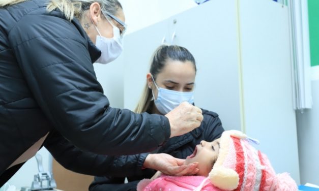 Vacinação contra poliomielite em Louveira imuniza 1,2 mil crianças em 15 dias. Campanha segue até setembro