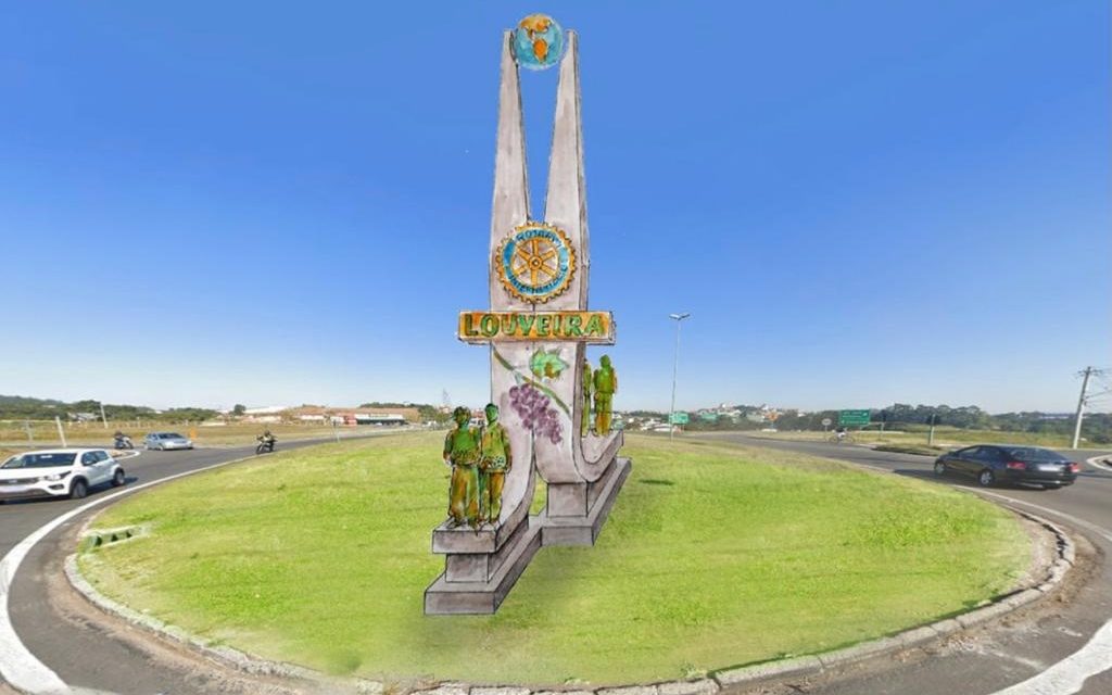 Monumento em homenagem a agricultores louveirenses começa a ser instalado no trevo da Anhanguera
